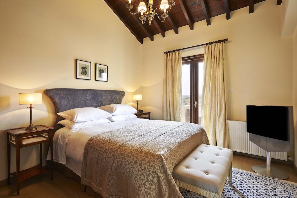 Villa Vikla Pissoúri Rom bilde